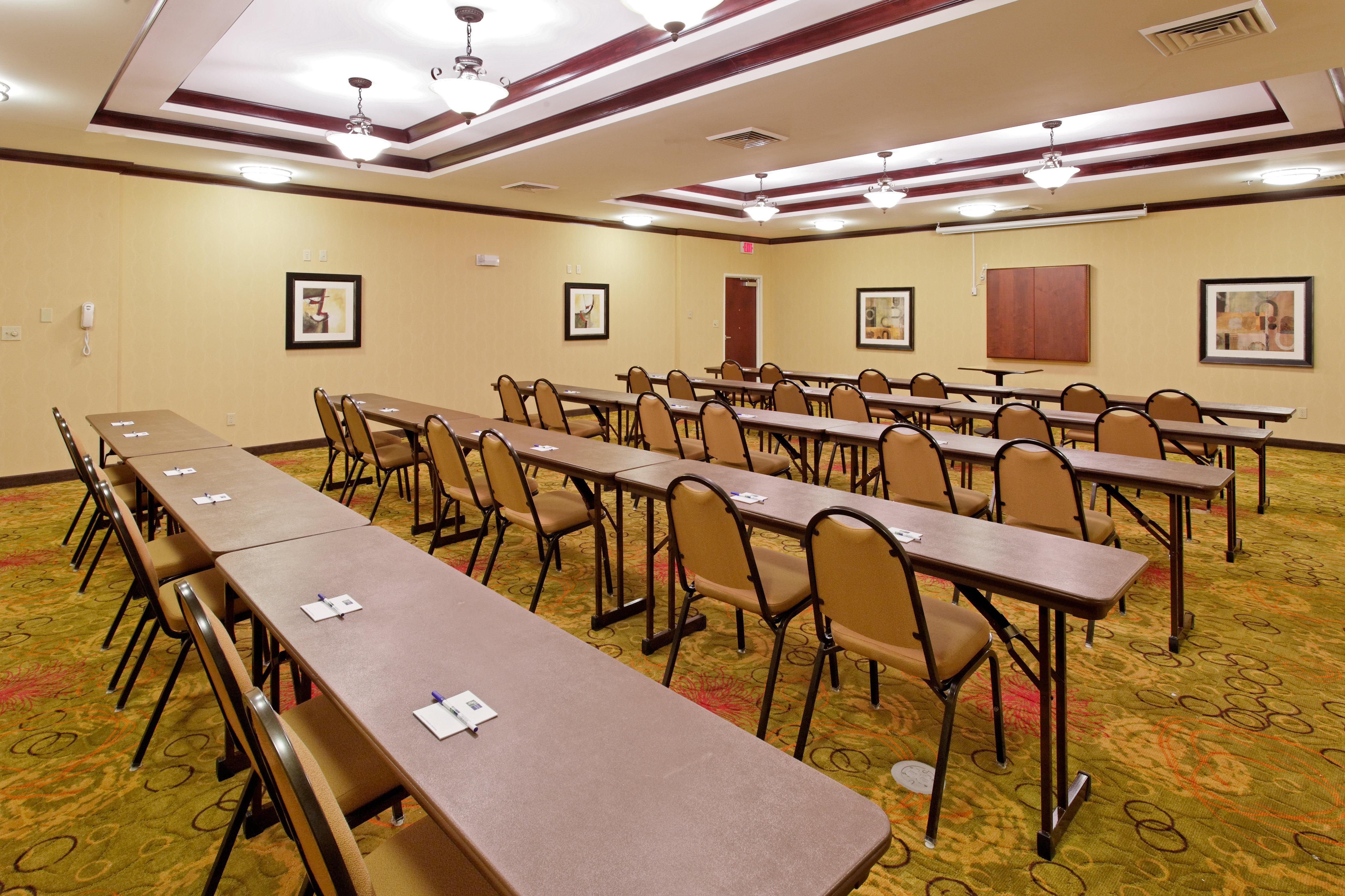 Holiday Inn Express Florence Northeast By Ihg Eksteriør billede