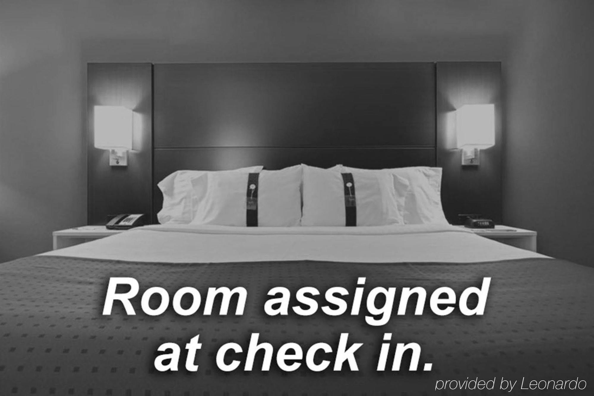 Holiday Inn Express Florence Northeast By Ihg Eksteriør billede